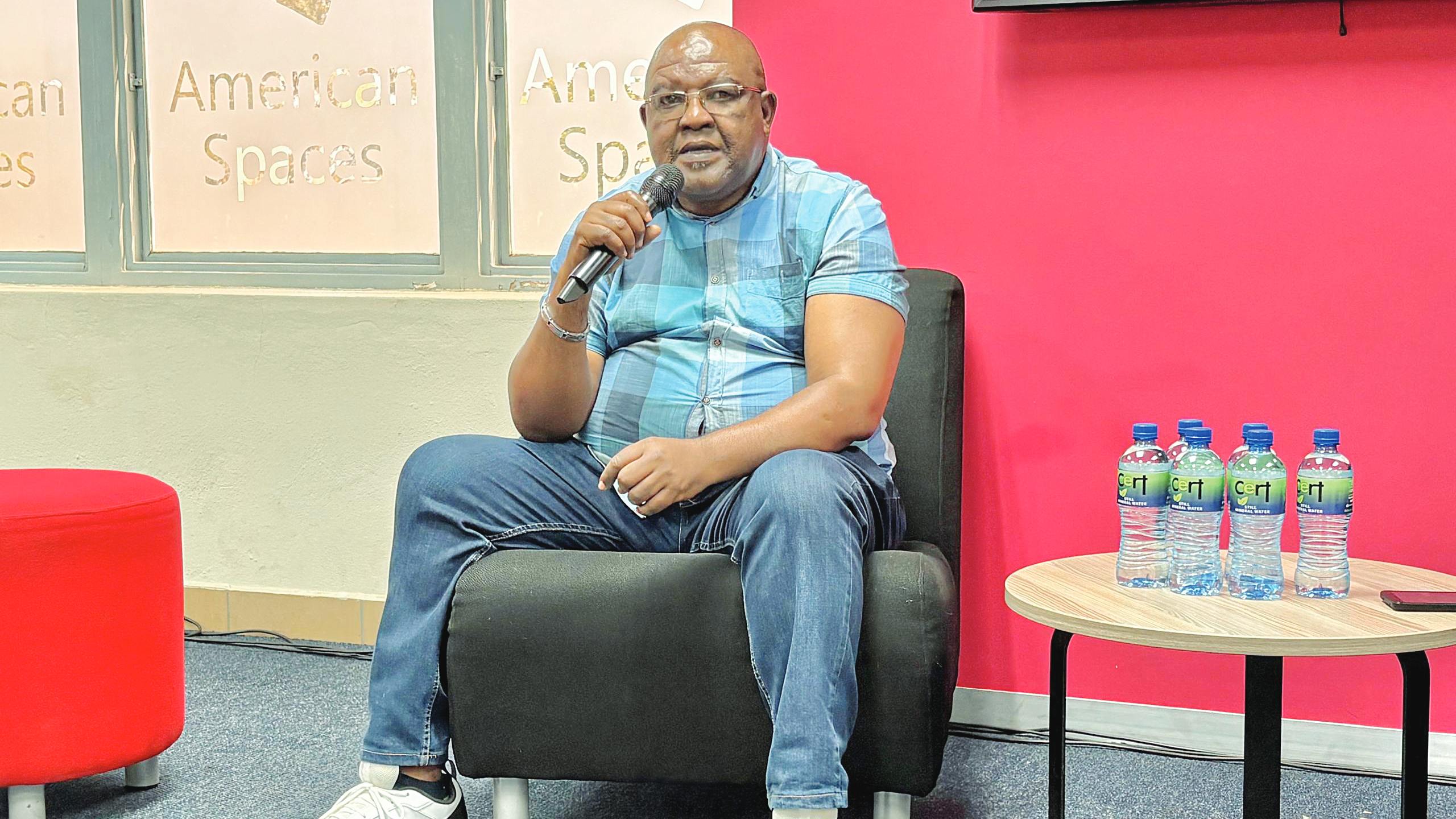 Nation Magazine Editor Bheki Makhubu speaking at the Love your Mind event held last week at American Corner Library Manzini, addressing key issues on mental health.